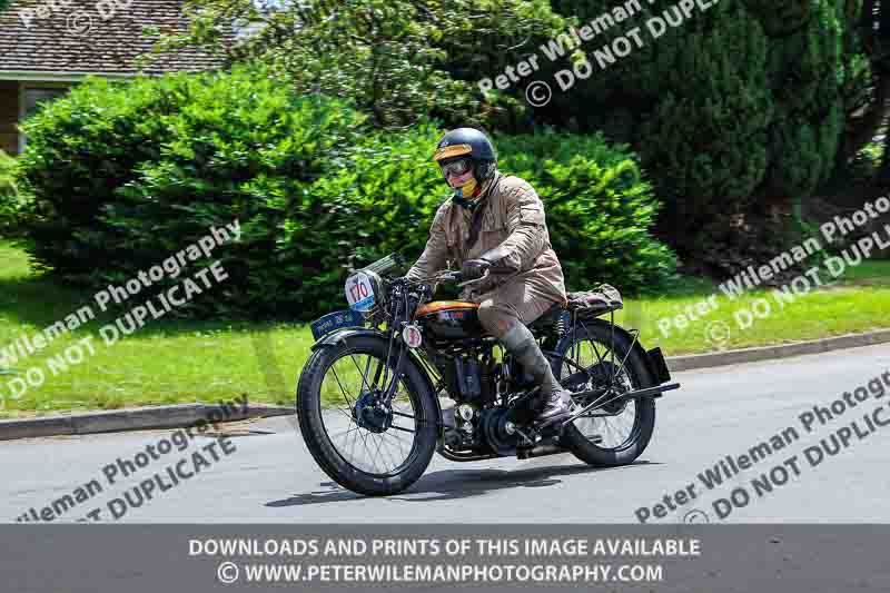 Vintage motorcycle club;eventdigitalimages;no limits trackdays;peter wileman photography;vintage motocycles;vmcc banbury run photographs